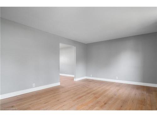 282 Welborne Avenue, Kingston, ON - Indoor Photo Showing Other Room