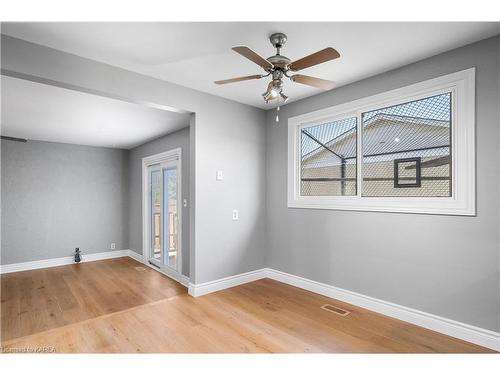 282 Welborne Avenue, Kingston, ON - Indoor Photo Showing Other Room