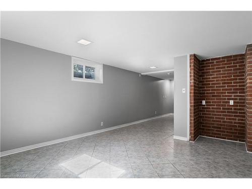 282 Welborne Avenue, Kingston, ON - Indoor Photo Showing Other Room