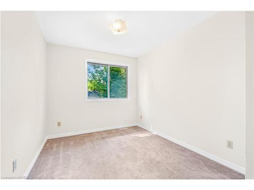 1470 Montreal Street, Kingston, ON - Indoor Photo Showing Other Room