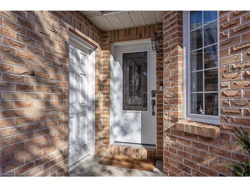 950 Lombardy Street, Kingston, ON - Outdoor