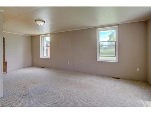 661 County Rd 25, Napanee, ON - Indoor Photo Showing Other Room