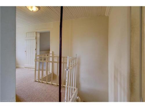 661 County Rd 25, Napanee, ON - Indoor Photo Showing Other Room