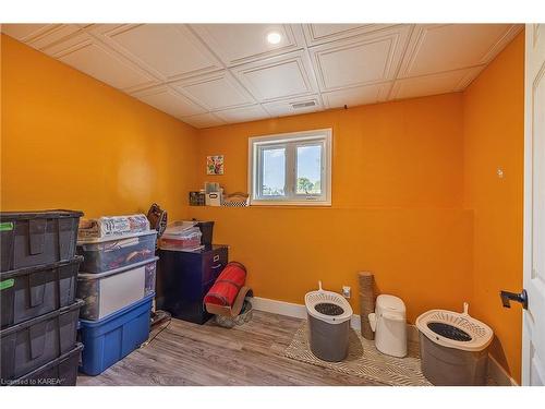 1439 Mildred Street, Kingston, ON - Indoor