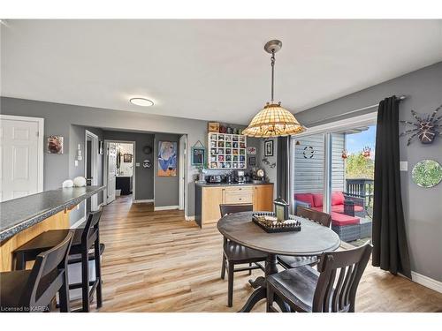 57 Kanvers Way, Napanee, ON - Indoor Photo Showing Dining Room