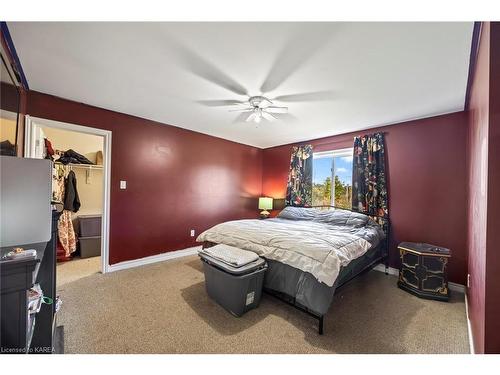 57 Kanvers Way, Napanee, ON - Indoor Photo Showing Bedroom