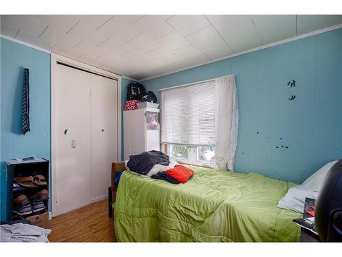 293 Dundas Street W, Napanee, ON - Indoor Photo Showing Bedroom