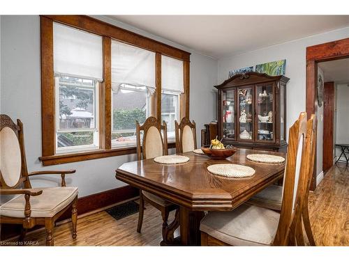 293 Dundas Street W, Napanee, ON - Indoor Photo Showing Dining Room