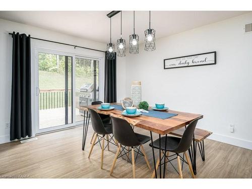 859 Gunter Settlement Road, Quinte West, ON - Indoor Photo Showing Dining Room