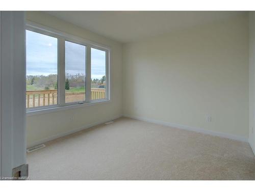 12 Oakmont Drive, Bath, ON - Indoor Photo Showing Other Room