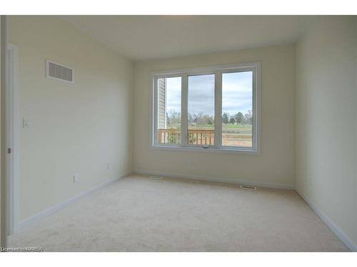 12 Oakmont Drive, Bath, ON - Indoor Photo Showing Other Room