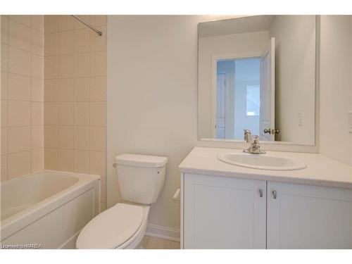 12 Oakmont Drive, Bath, ON - Indoor Photo Showing Bathroom