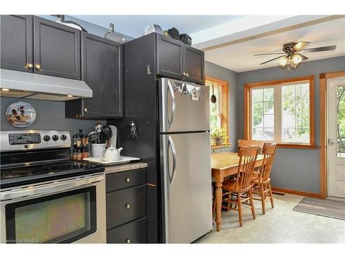 55 Birch Street, Gananoque, ON - Indoor Photo Showing Kitchen