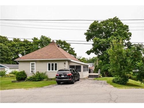 55 Birch Street, Gananoque, ON - Outdoor