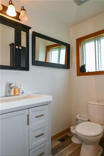 55 Birch Street, Gananoque, ON - Indoor Photo Showing Bathroom