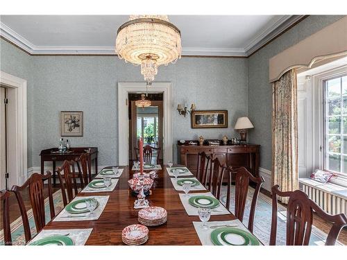 5 Emily Street, Kingston, ON - Indoor Photo Showing Dining Room