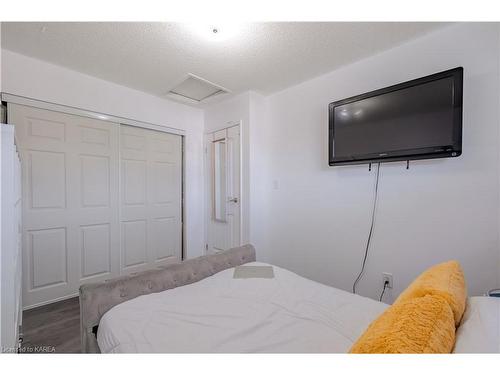 859 Cunningham Crescent, Brockville, ON - Indoor Photo Showing Bedroom