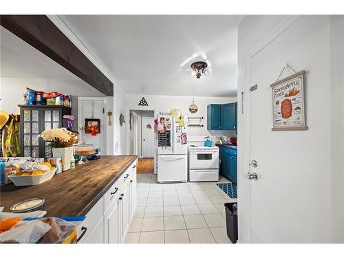 796 Portsmouth Avenue, Kingston, ON - Indoor Photo Showing Kitchen