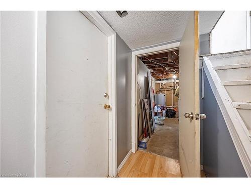 796 Portsmouth Avenue, Kingston, ON - Indoor Photo Showing Other Room