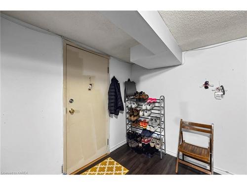 796 Portsmouth Avenue, Kingston, ON - Indoor Photo Showing Other Room