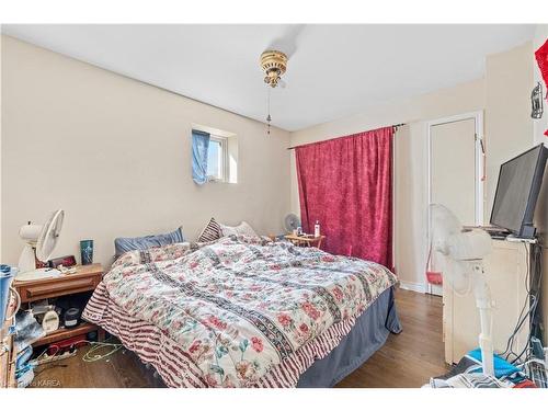 150 Brock Street, Brockville, ON - Indoor Photo Showing Bedroom