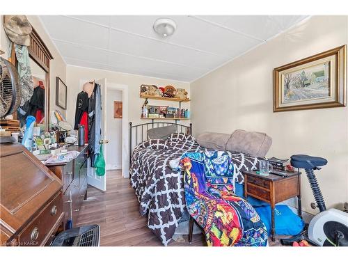 150 Brock Street, Brockville, ON - Indoor Photo Showing Bedroom