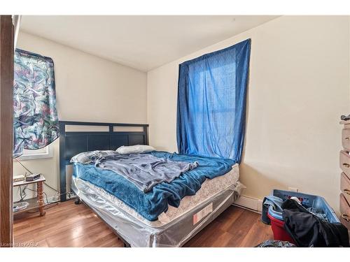 150 Brock Street, Brockville, ON - Indoor Photo Showing Bedroom