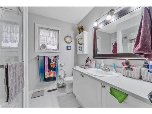 1001 Field Court, Cobourg, ON - Indoor Photo Showing Bathroom