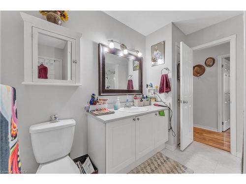 1001 Field Court, Cobourg, ON - Indoor Photo Showing Bathroom