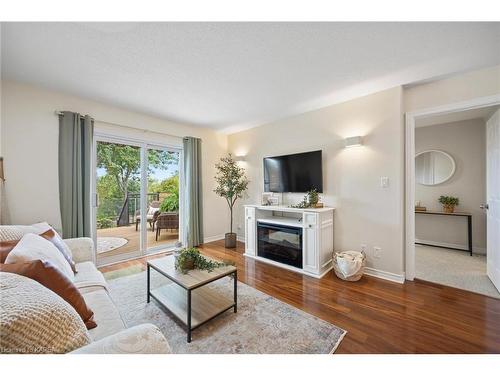 802 Peachwood Street, Kingston, ON - Indoor Photo Showing Living Room With Fireplace