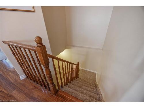 802 Peachwood Street, Kingston, ON - Indoor Photo Showing Other Room