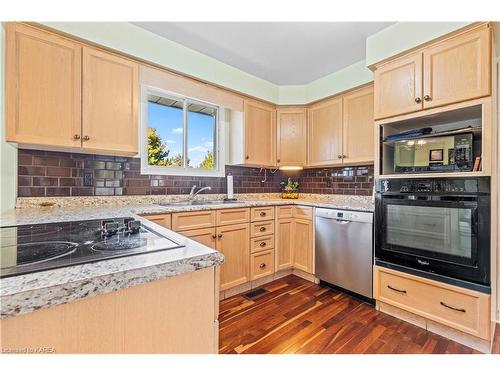 134 Union Road, Lansdowne, ON - Indoor Photo Showing Kitchen