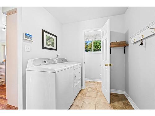 134 Union Road, Lansdowne, ON - Indoor Photo Showing Laundry Room