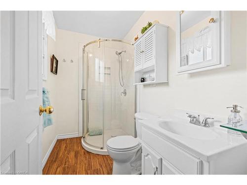 134 Union Road, Lansdowne, ON - Indoor Photo Showing Bathroom