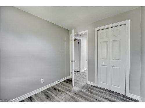 260 Eunice Street, Kingston, ON - Indoor Photo Showing Other Room