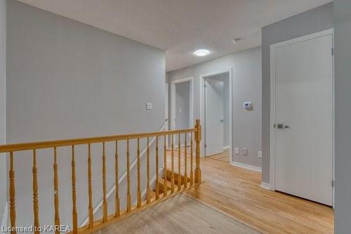 1-151 Dauphin Avenue, Kingston, ON - Indoor Photo Showing Other Room