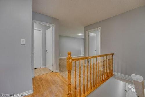 1-151 Dauphin Avenue, Kingston, ON - Indoor Photo Showing Other Room