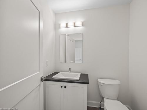 1840 Cinderhill Street, Kingston, ON - Indoor Photo Showing Bathroom