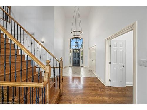 4744 Bath Road, Loyalist Township, ON - Indoor Photo Showing Other Room