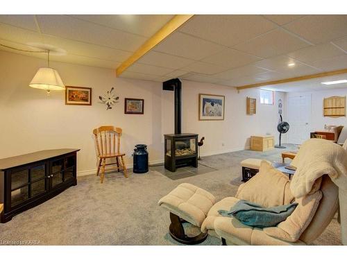 300 Academy Street, Bath, ON - Indoor Photo Showing Basement