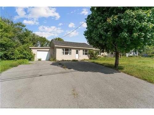 4999 Bath Road, Bath, ON - Outdoor