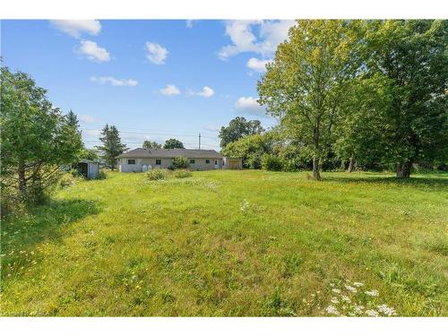 4999 Bath Road, Bath, ON - Outdoor