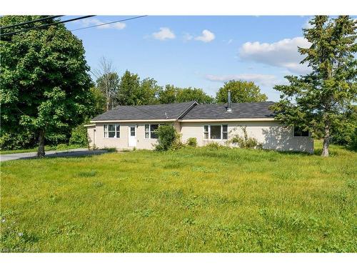 4999 Bath Road, Bath, ON - Outdoor