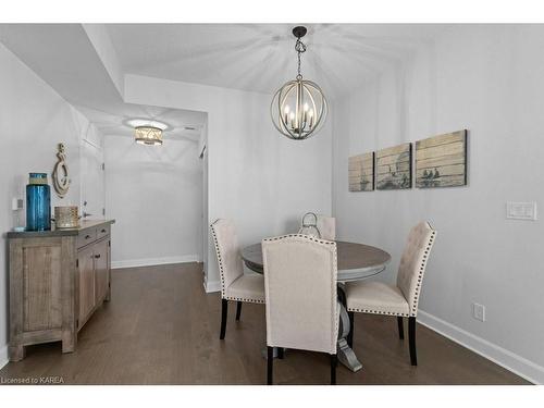 306-129 South Street, Gananoque, ON - Indoor Photo Showing Dining Room