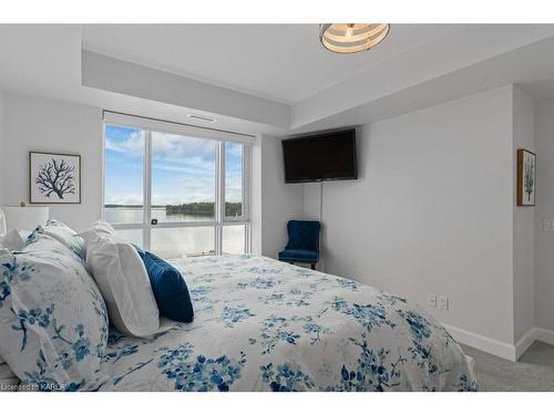 306-129 South Street, Gananoque, ON - Indoor Photo Showing Bedroom