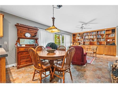 1733 Hitchcock Drive, Inverary, ON - Indoor Photo Showing Dining Room