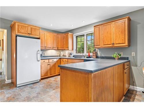 1733 Hitchcock Drive, Inverary, ON - Indoor Photo Showing Kitchen With Double Sink