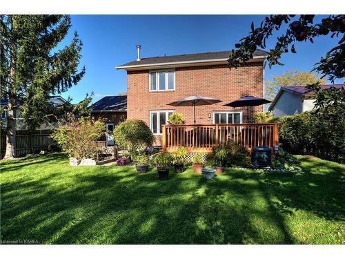 135 Factory Lane Lane, Bath, ON - Outdoor