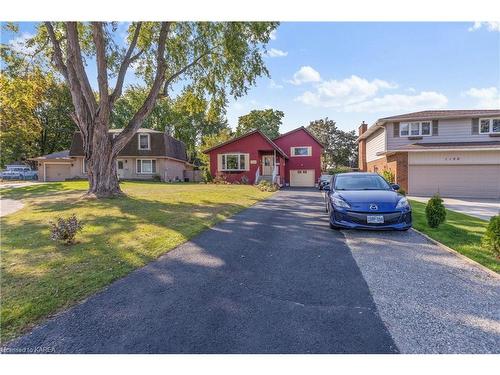 1182 Queensland Place, Brockville, ON - Outdoor With Facade