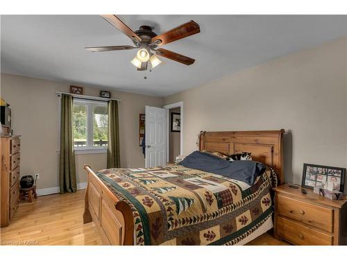 31 Station Road, Gananoque, ON - Indoor Photo Showing Bedroom